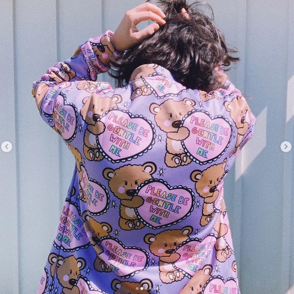 *RARE Artsy Bear Bomber Jacket - Picture 5 of 5